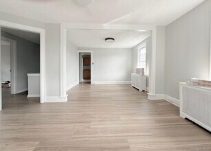 221 Jensen Ave in Mamaroneck, NY - Building Photo - Building Photo