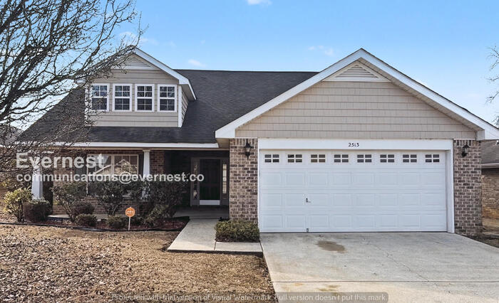 2513 Slate Dr SW in Huntsville, AL - Foto de edificio