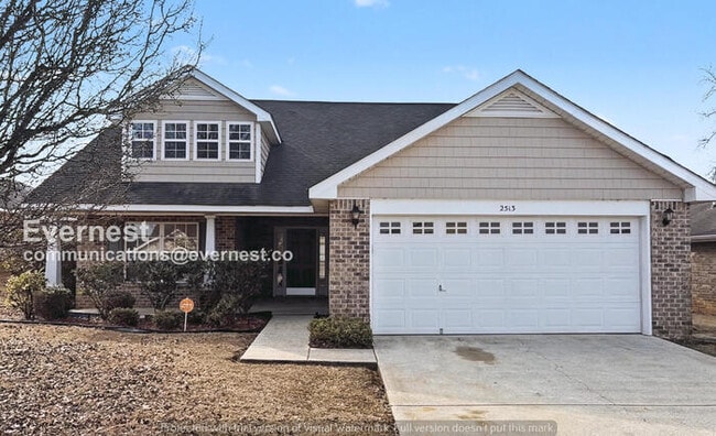 property at 2513 Slate Dr SW