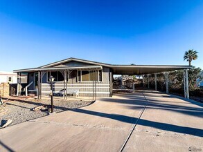 13240 E 50th Dr in Yuma, AZ - Building Photo - Building Photo