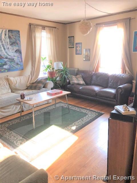 19 Strathmore Rd