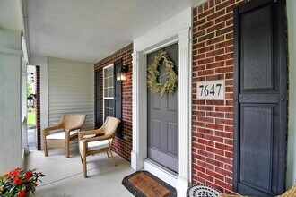 7647 Windsor Dr in Dublin, OH - Building Photo - Building Photo