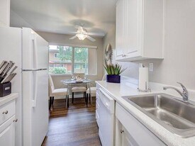 Casa Santa Clara in Santa Clara, CA - Building Photo