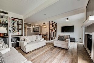 2502 Tierra Dr in Irving, TX - Building Photo