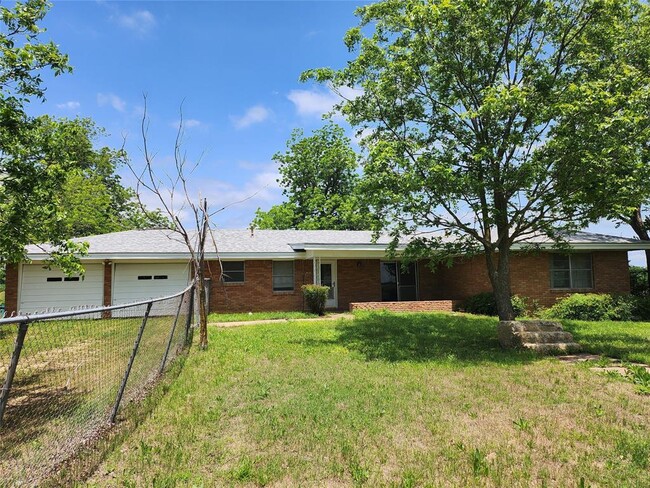 property at 4550 Co Rd 417