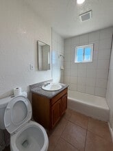 1534 Nadine Ave in Modesto, CA - Building Photo - Building Photo