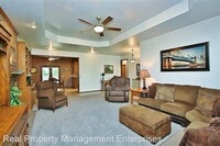 617 Wicket Pl photo'