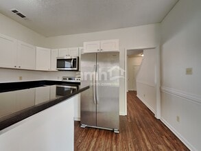 821 Rain Dance Way in Cordova, TN - Foto de edificio - Building Photo