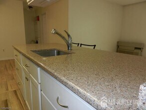 54 Norwich Pl in Franklin Township, NJ - Building Photo - Building Photo