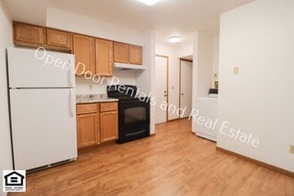 5215-5217 Vermont Ln in Fort Wayne, IN - Building Photo - Building Photo