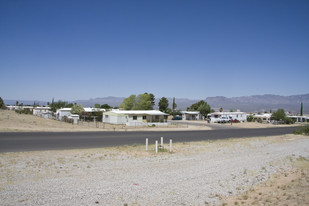 Rancho San Manuel-413 Spaces Apartments