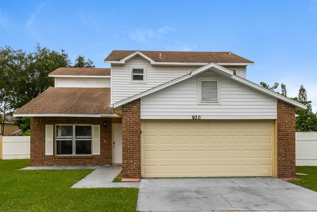 property at 930 Maple Forest Dr