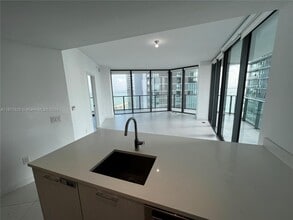 501 NE 31st St in Miami, FL - Building Photo - Building Photo