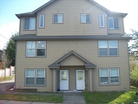 property at 919 24th St