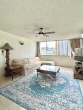 2500 Kalakaua Ave, Unit Waikiki foster tower 1204 in Honolulu, HI - Building Photo - Building Photo