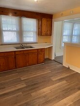 3918 Plainview Rd in Charlotte, NC - Building Photo - Building Photo