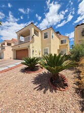 2524 Silver Shadow Dr in Las Vegas, NV - Building Photo - Building Photo