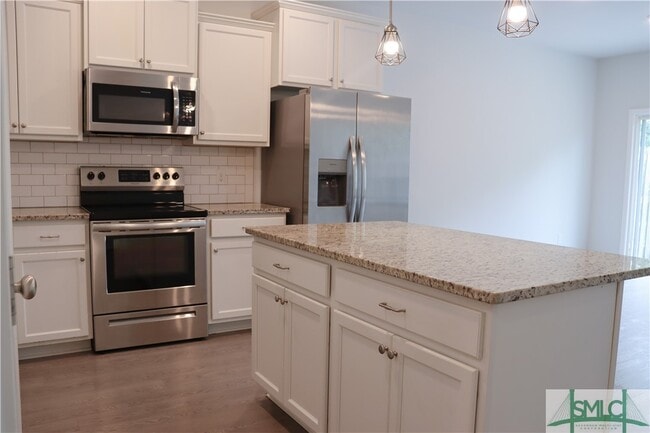 37 Leaf Ct in Richmond Hill, GA - Building Photo - Building Photo