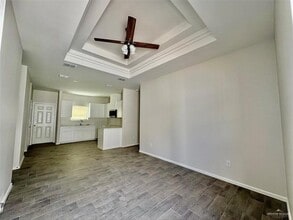 2816 W Harrison Ave in Alton, TX - Foto de edificio - Building Photo