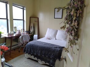 2 Centre St Terrace in Boston, MA - Building Photo - Building Photo