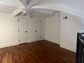 380 Montgomery St in Jersey City, NJ - Building Photo - Building Photo