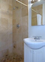 1721 NE 9th St in Fort Lauderdale, FL - Building Photo - Building Photo