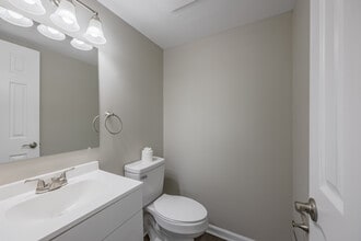 Wade Manor in Inkster, MI - Foto de edificio - Interior Photo