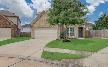 29466 Iris Bloom Ct in Spring, TX - Foto de edificio - Building Photo