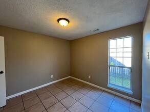 5928 Briarwood Dr in Horn Lake, MS - Building Photo - Building Photo