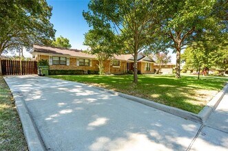 2217 Sylvan Dr in Garland, TX - Building Photo - Building Photo