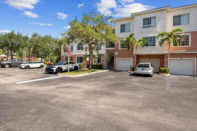 property at 5203 Myrtlewood Cir E