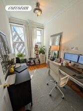 105 Christopher St in New York, NY - Building Photo - Building Photo