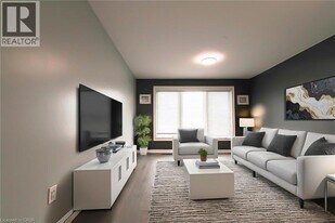 1601 Sandgate Crescent in Mississauga, ON - Building Photo