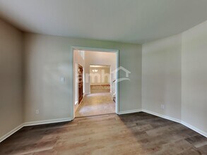501 Falcon Lake Dr in Friendswood, TX - Building Photo - Building Photo