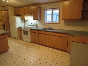 5508 55 St in Bonnyville, AB - Building Photo - Building Photo