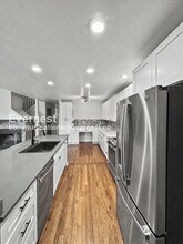 7669 S Cove Cir in Centennial, CO - Building Photo - Building Photo