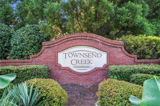 215 Friars Head Dr NE in Suwanee, GA - Building Photo - Building Photo