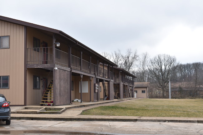 Brookshire Apartments in Ava, MO - Building Photo - Building Photo