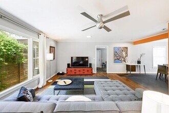 3408 Bonnie Rd in Austin, TX - Building Photo - Building Photo