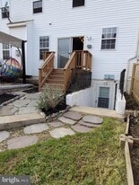 112 Holmes St, Unit Basement in Stafford, VA - Building Photo