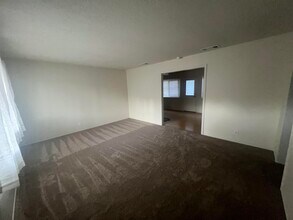 8475 Galindo Dr in Dublin, CA - Building Photo - Building Photo