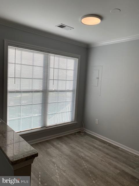 1408 Nutwood Ct in Crofton, MD - Foto de edificio - Building Photo