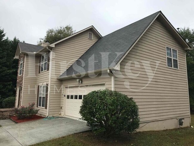 15 Fenwick Way in Grayson, GA - Building Photo - Building Photo