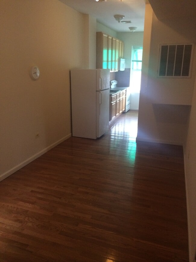 3619 Spring Garden St, Unit 2