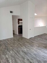 11906 Greenloch Ln in Houston, TX - Building Photo - Building Photo