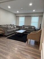 2823 Chablis Cir in Woodbridge, VA - Building Photo