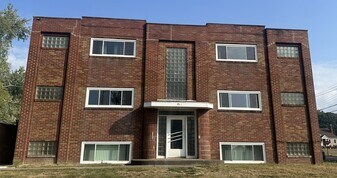 4511 Tioga St NW in Canton, OH - Building Photo