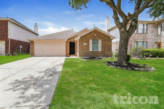 property at 29418 Fox River Dr
