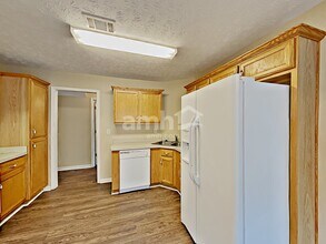 125 Sanders Walk in Mcdonough, GA - Building Photo - Building Photo
