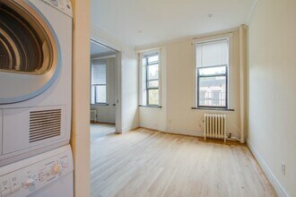 336 E 18th St in New York, NY - Building Photo - Building Photo